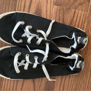 Time and Tru Black Sneakers with White Laces